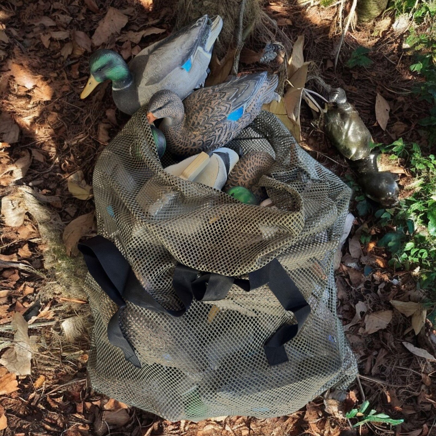 GREEN 33"x 30.5" Hunting Decoy Mesh Bag With HD Nylon Shoulder Straps, Drawstrin