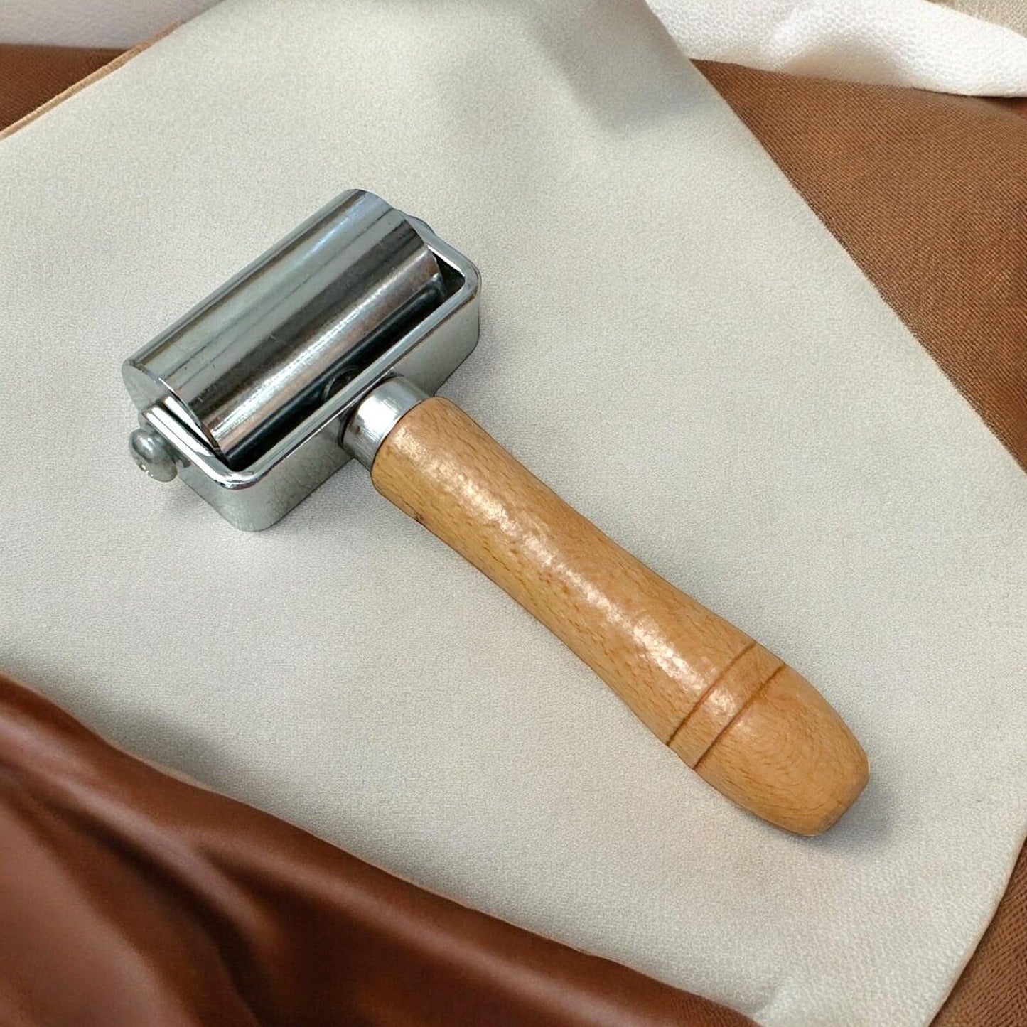 60mm Leather Edge Creaser and Smoother Roller, Iron Roll for Gluing and Bonding