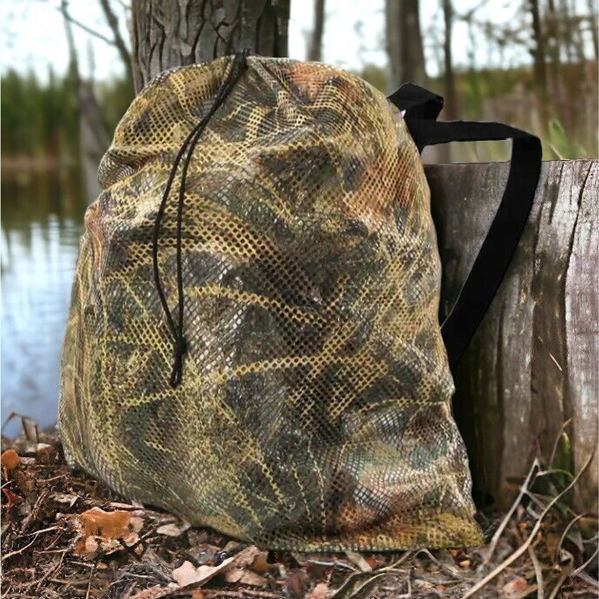 33 Hunting CAMO Decoy Mesh Bag With Adjustable Shoulder Straps, Camouflage Mesh Decoy Bag