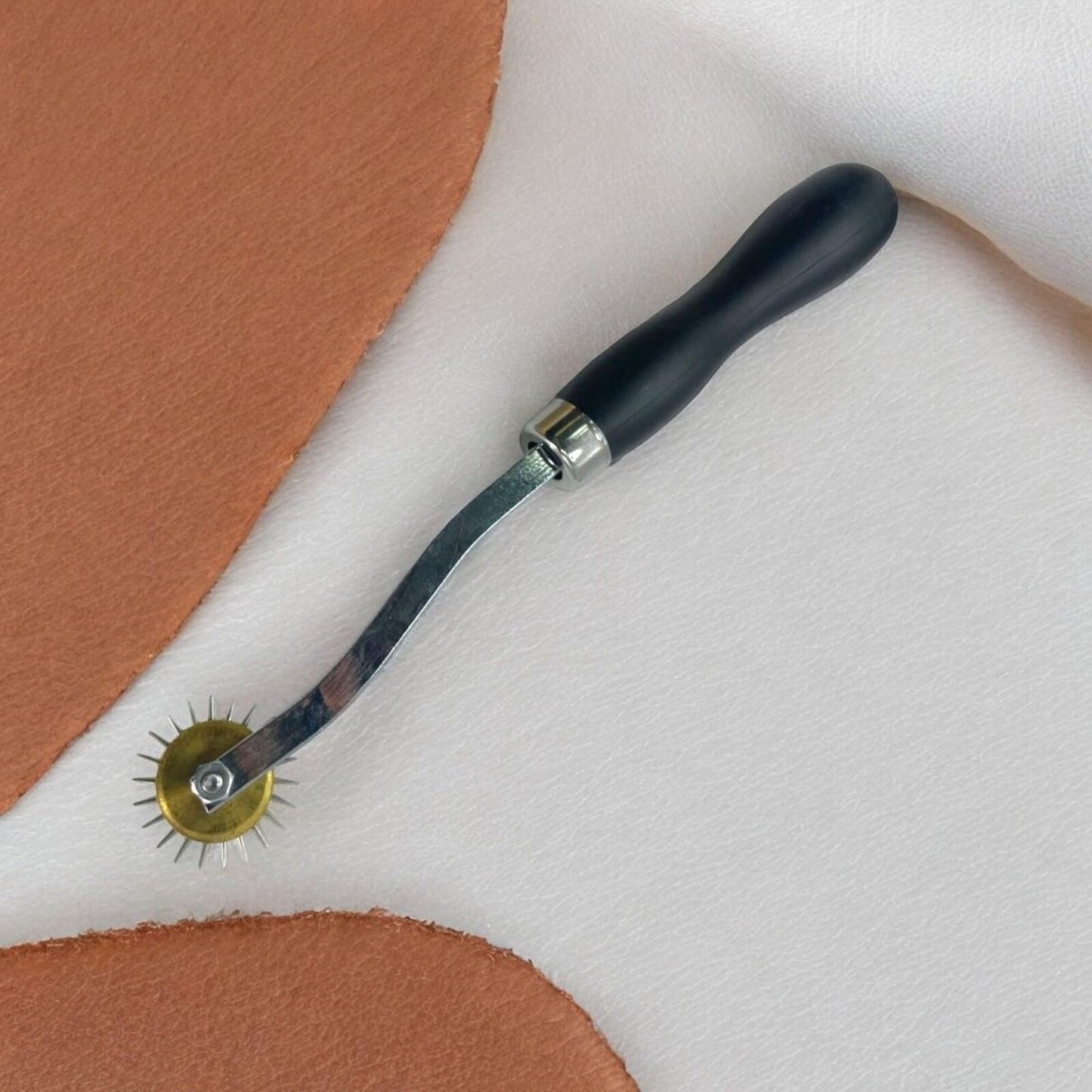 Needle Point Tracing Wheel, Leather Fabric Craft Tool Wooden and Composite Handl