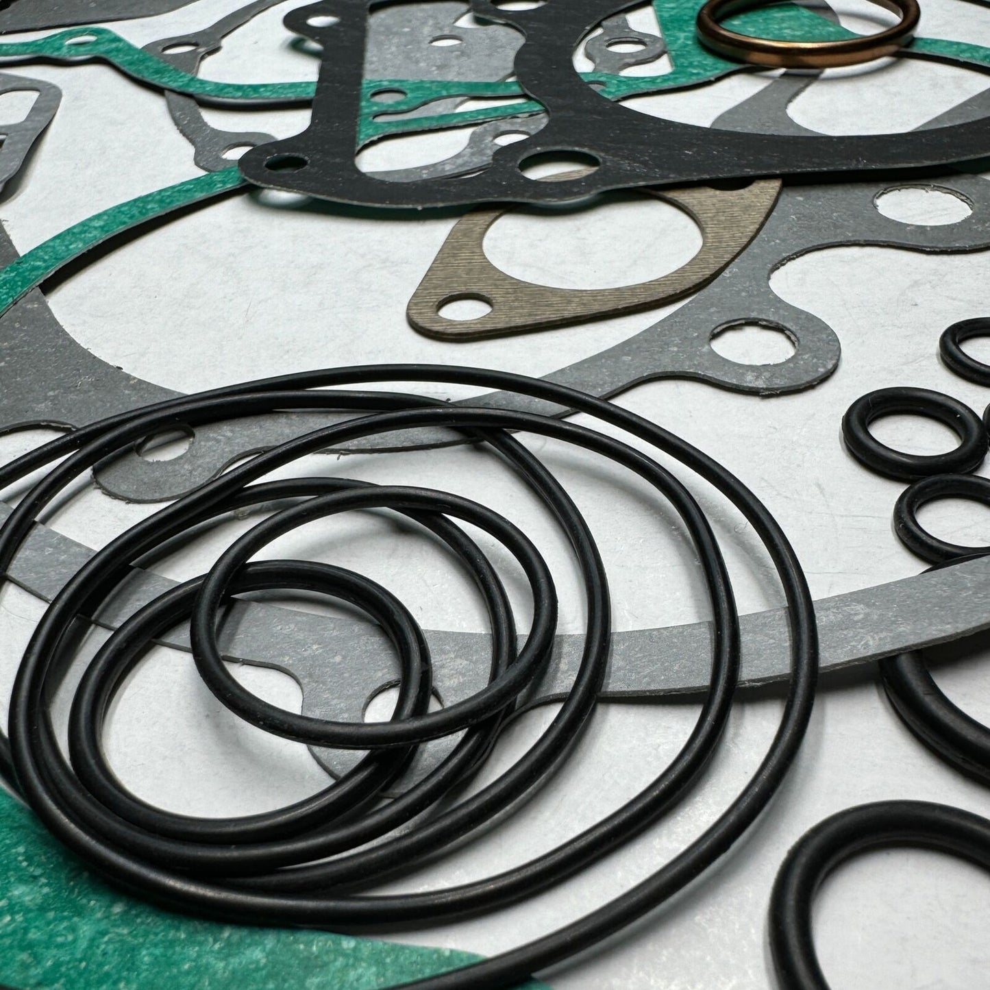 Gasket Kit for Fits HondaTRX300ex TRX 300 Fourtrax 1988-2000 Complete Engine Rebuild Includes Gaskets O-Rings Seals Valves Gasket Kit